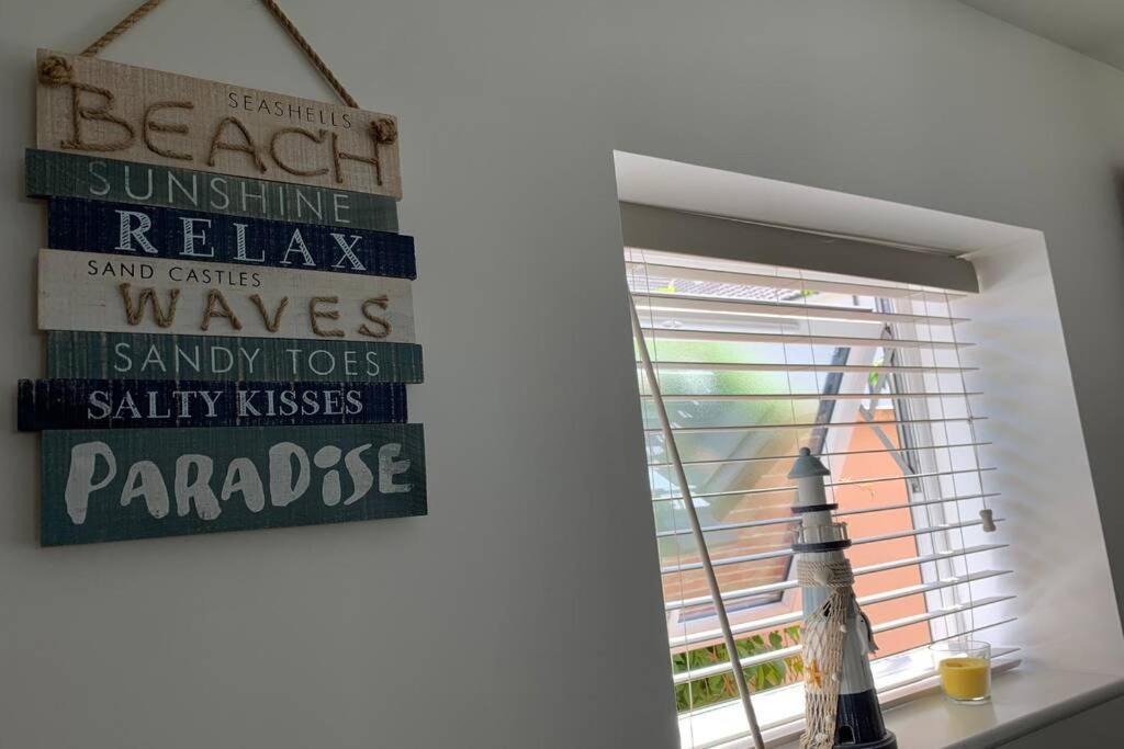 Bournemouth Nr Town Beach Train Coach Shops Lovely Entire Apartment Allows Quiet Good Dogs Luaran gambar