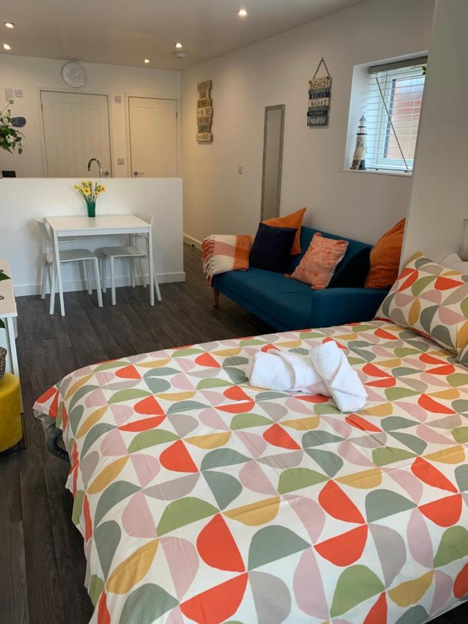 Bournemouth Nr Town Beach Train Coach Shops Lovely Entire Apartment Allows Quiet Good Dogs Luaran gambar