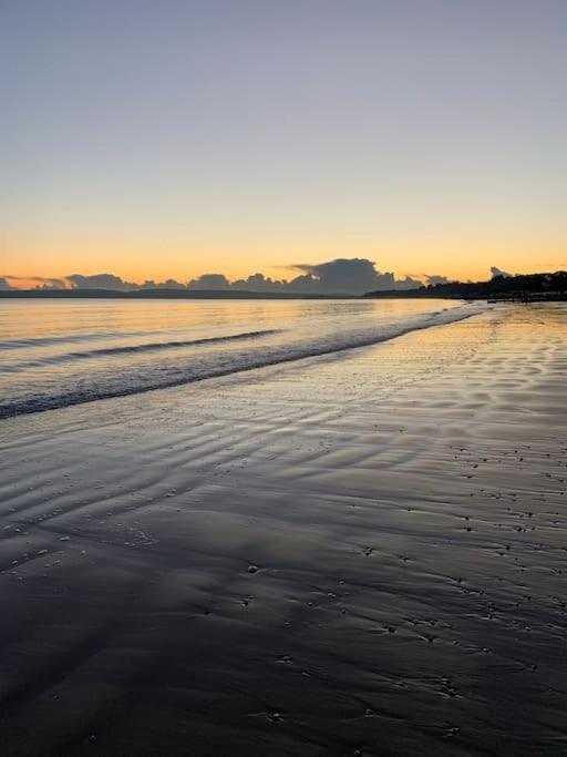 Bournemouth Nr Town Beach Train Coach Shops Lovely Entire Apartment Allows Quiet Good Dogs Luaran gambar